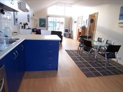 The Lighthouse Albany - New Castle Holiday 1