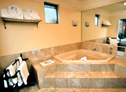 Clifton Motel - Grittleton Lodge - New Castle Holiday 1