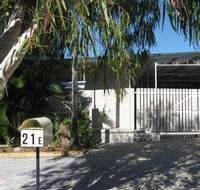 Beach Units Tannum Sands - New Castle Holiday