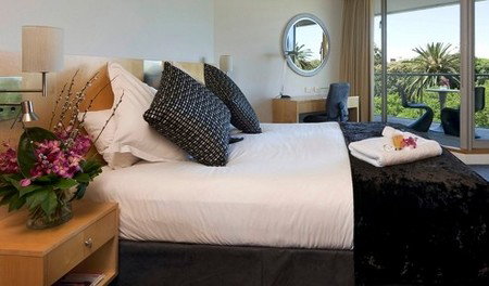 Quay Grand Suites Sydney - New Castle Holiday 1