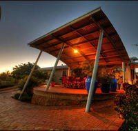 Samson Beach Chalets - New Castle Holiday