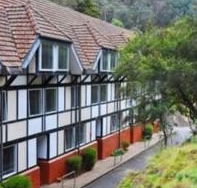 Jenolan Caves House - New Castle Holiday