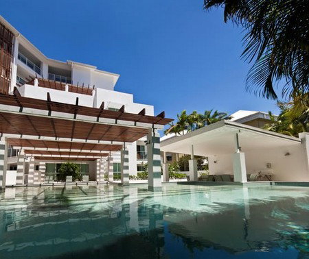 201 Lake Street - New Castle Holiday 4