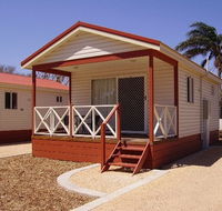 Outback Oasis Caravan Park - New Castle Holiday