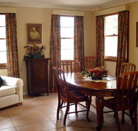 Pratically Lakeside B  B - New Castle Holiday
