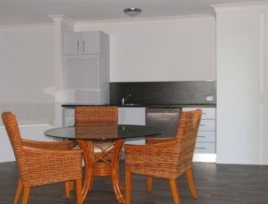 Next Yamba Norfolk Motel - New Castle Holiday 1