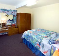 Annieseascape - New Castle Holiday