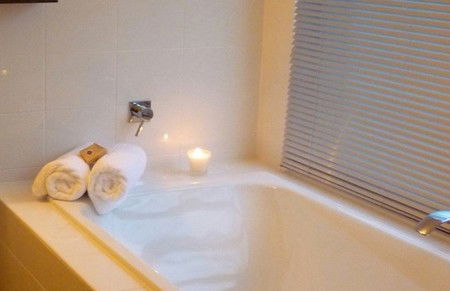 Hunter Valley Couples Accommodation - New Castle Holiday 0