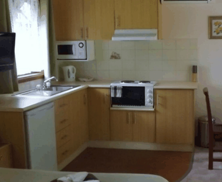 Tumut Log Cabins - New Castle Holiday