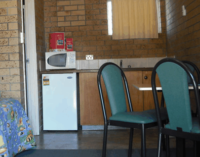 Dragon & Phoenix Motel - New Castle Holiday 4