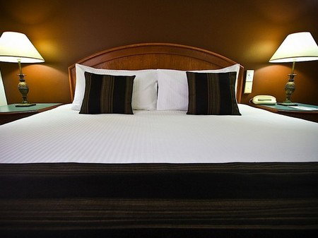 Rendezvous Studio Hotel Brisbane On George - New Castle Holiday 1