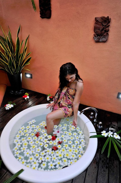 Bali Hai Resort - New Castle Holiday 1