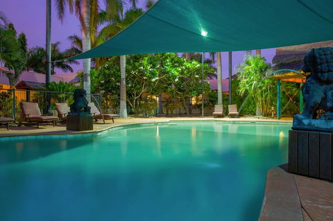 Bali Hai Resort - New Castle Holiday 6