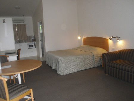 Boulevarde Motor Inn - New Castle Holiday 1