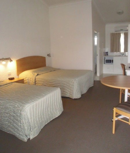 Boulevarde Motor Inn - New Castle Holiday 3