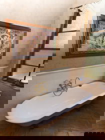 Rose Parterre B & B - New Castle Holiday 4