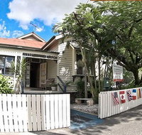 Bowen Terrace Accommodation  - New Castle Holiday