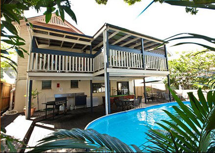 Bowen Terrace Accommodation  - New Castle Holiday 3