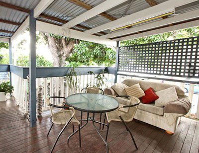 Bowen Terrace Accommodation  - New Castle Holiday 4