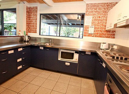 Bowen Terrace Accommodation  - New Castle Holiday 5