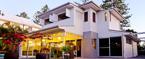 Aaman & Cinta Villa - New Castle Holiday 0