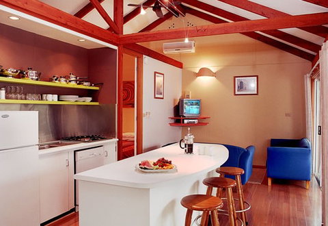 Arbour Cottage - New Castle Holiday 0