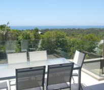 Beach House 2 @ Vue - New Castle Holiday 1