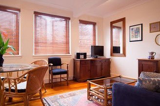 Broadview Waterfront Apartments - New Castle Holiday 2