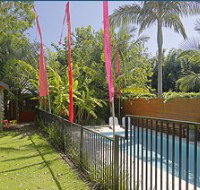 Abaca - New Castle Holiday