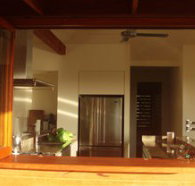 Apikia - New Castle Holiday