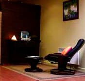Retreat In The Suburbs - New Castle Holiday