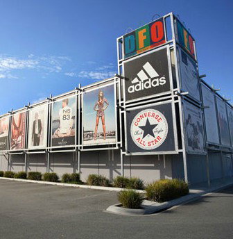 DFO Moorabbin - New Castle Holiday 0