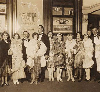 Capitol Theatre - New Castle Holiday 0