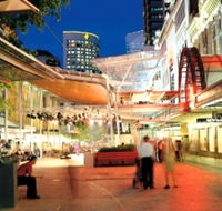 Queen Street Mall - New Castle Holiday