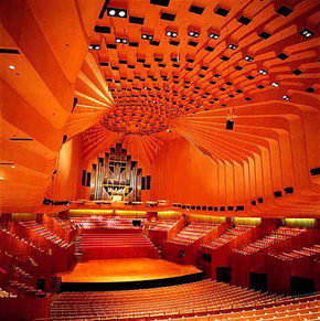 Sydney Opera House - New Castle Holiday 1