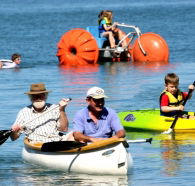 Coochie Boat Hire - New Castle Holiday