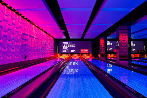 Strike Wintergarden - New Castle Holiday 1