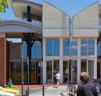 Northcote Central Shopping Centre - New Castle Holiday