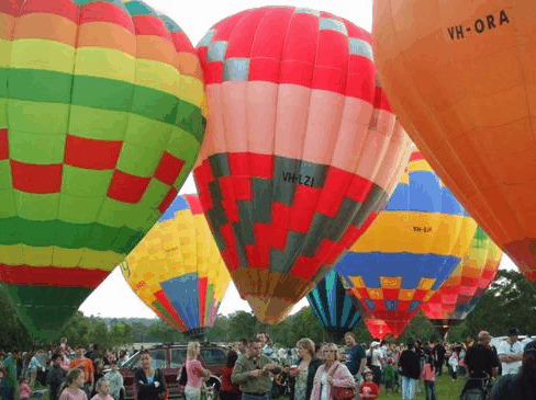 Balloon Down Under - New Castle Holiday 3