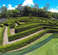 Bellingham Maze - New Castle Holiday