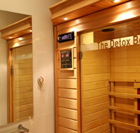 The Boardwalk Spa - New Castle Holiday