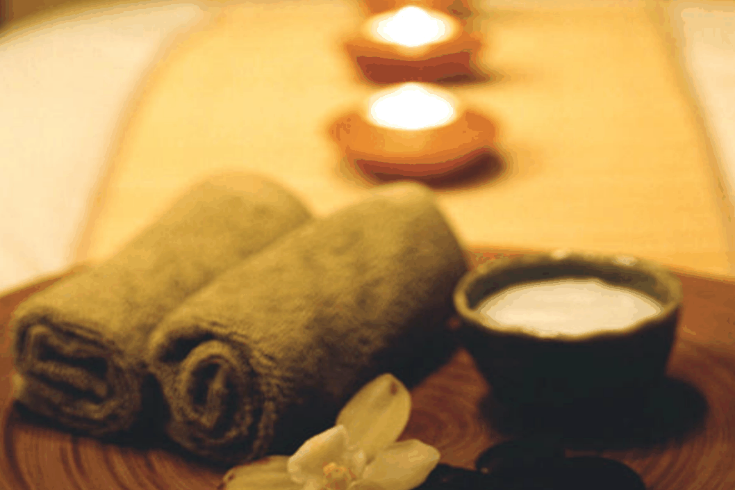 AQueous Spa - New Castle Holiday 5