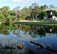 Lake House Gallery - New Castle Holiday
