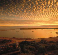 Fishermans Lookout - New Castle Holiday