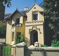 The Deanery - New Castle Holiday