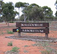 Kalgoorlie Arboretum - New Castle Holiday