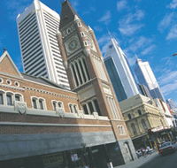 Perth Town Hall - New Castle Holiday