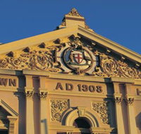 Kalgoorlie Town Hall - New Castle Holiday