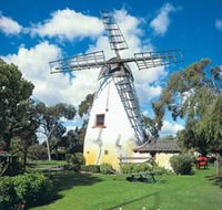 The Old Mill - 1835 South Perth - New Castle Holiday