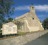 St Mary's Anglican Church - New Castle Holiday
